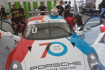 Vicky Piria, Guest Car