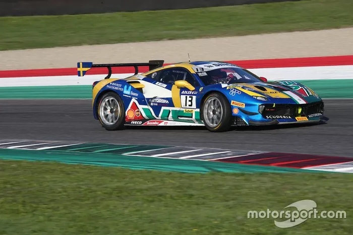 #13 Ferrari 488 Challenge, Scuderia Autoropa: Martin Nelson