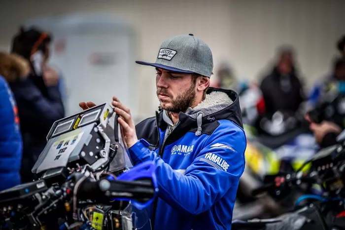 Verificaciones en Paul Ricard antes del embarque del Dakar 2020