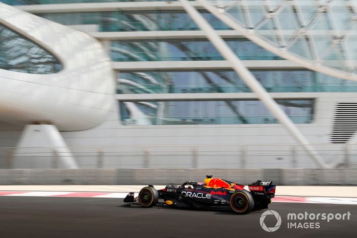 Felipe Drugovich, Aston Martin AMR22 