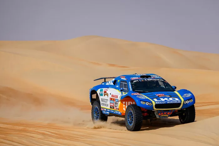 #227 Coronel Dakar Team Century: Tim Coronel, Tom Coronel