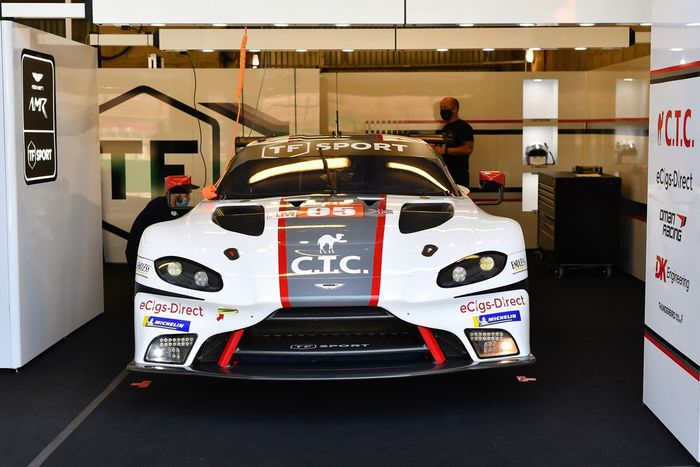 #95 TF Sport Aston Martin Vantage AMR LMGTE Am, John Hartshorne, Oliver Hancock, Ross Gun