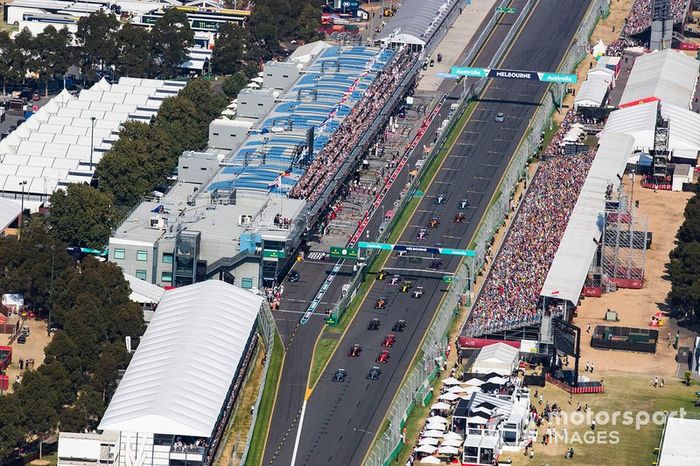 Valtteri Bottas, Mercedes AMG W10, Lewis Hamilton, Mercedes AMG F1 W10, Sebastian Vettel, Ferrari SF90, Max Verstappen, Red Bull Racing RB15, Charles Leclerc, Ferrari SF90.