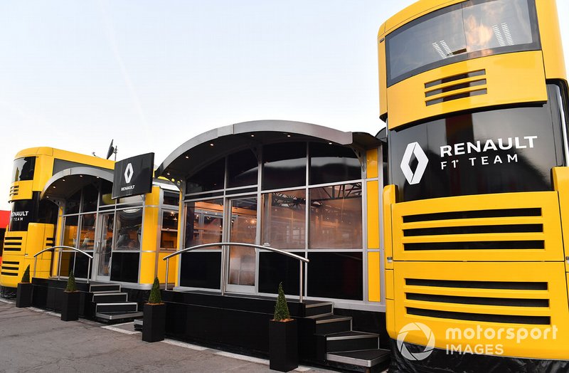 Моторхоум Renault Sport F1 Team