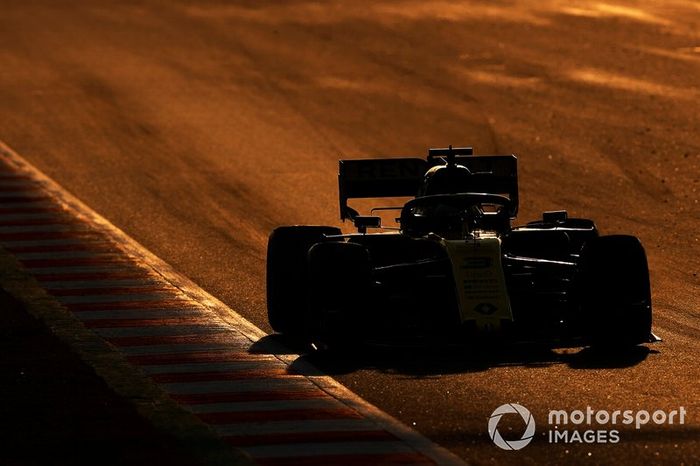 Daniel Ricciardo, Renault F1 Team R.S. 19