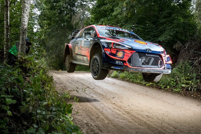 Thierry Neuville, Nicolas Gilsoul, Hyundai Motorsport Hyundai i20 Coupe WRC