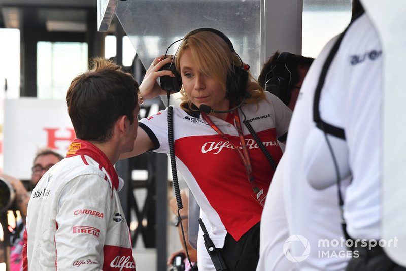 Charles Leclerc, Sauber and Ruth Buscombe, Sauber Race Strategist