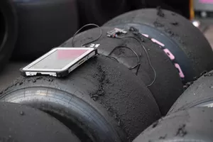 Pirelli lastikleri
