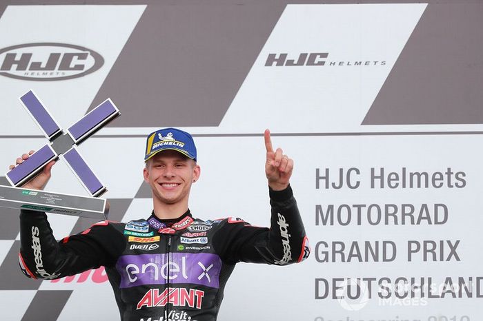 Podio: ganador, Niki Tuuli, Ajo Motorsport