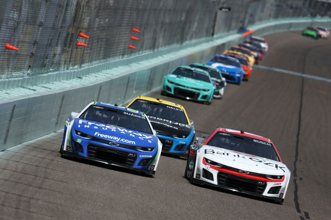 Daniel Suárez, Trackhouse Chevrolet, Kyle Busch, Richard Childress Racing Chevrolet