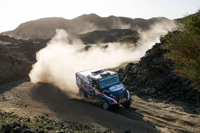 #601 Eurol Rallysport Iveco: Mitchel Van Den Brink, Bart Van Heun, Jarno Van De Pol