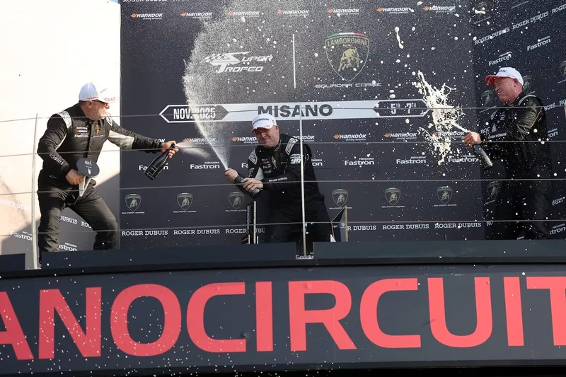 Il podio di Gara 1, Lamborghini Super Trofeo North America