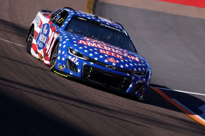 Ricky Stenhouse Jr., Hyak Motorsports Chevrolet