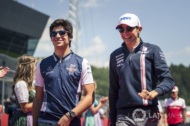 Lance Stroll, Williams and Esteban Ocon, Force India F1 on the drivers parade