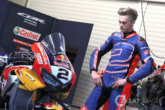 Leon Camier, Honda World Superbike Team