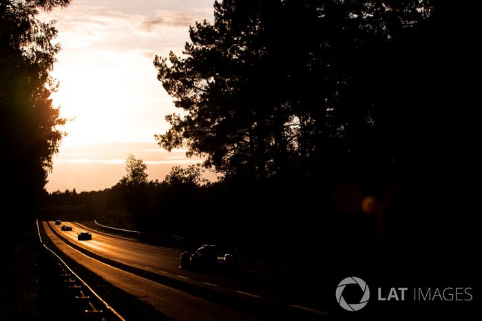 The sun sets on race action at sunset