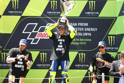 Podium: Sieger Valentino Rossi, Yamaha Factory Racing,; 2. Marc Marquez, Repsol Honda Team; 3. Dani