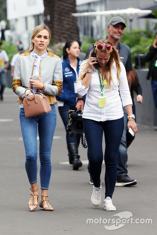 Carmen Jorda, Renault Sport F1 Team Development Driver (Left)