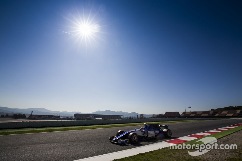 19º Marcus Ericsson, Sauber C36, 1m21.670s (superblandos)