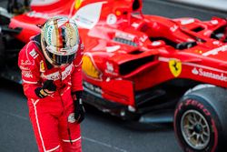 El ganador Sebastian Vettel, Ferrari