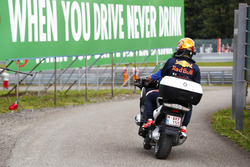 Макс Ферстаппен, Red Bull Racing, після сходу з дистанції