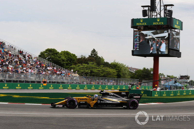 Джоліон Палмер, Renault Sport F1 Team RS17