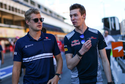 Маркус Эрикссон, Sauber, и Даниил Квят, Scuderia Toro Rosso