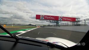 Vuelta a bordo en el Porsche # 91 en Silverstone