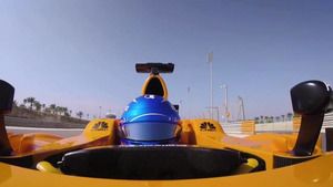 Fernando Alonso en Bahreïn con el MP4-28