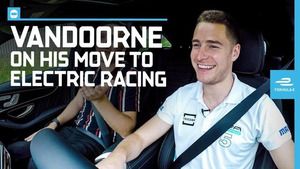 Stoffel Vandoorne za kierownicą Mercedesa EQC