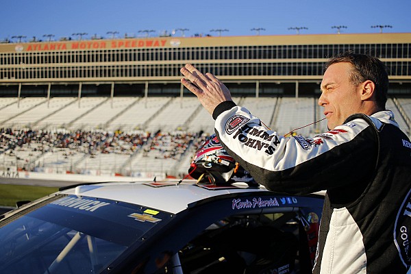 Kevin Harvick no est&aacute; sorprendido por las altas velocidades en Atlanta 