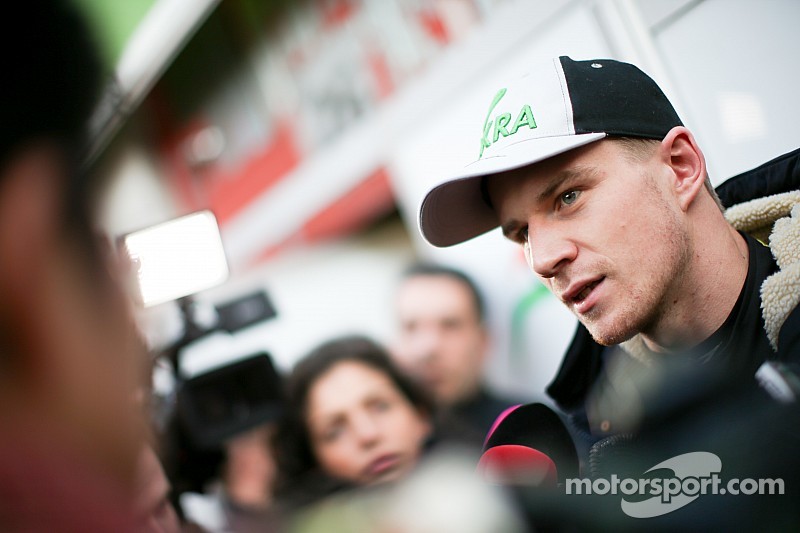 Nico Hulkenberg, Sahara Force India F1 con la prensa