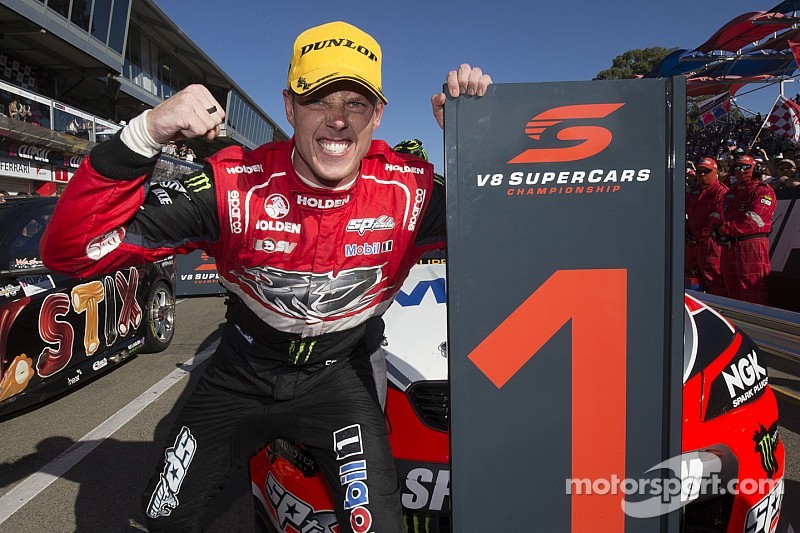 V8 Supercars - Courtney vire en tête