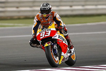M&aacute;rquez marca el ritmo en la apertura en Qatar