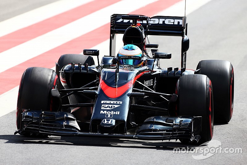 В McLaren успешно протестировали короткий носовой обтекатель
