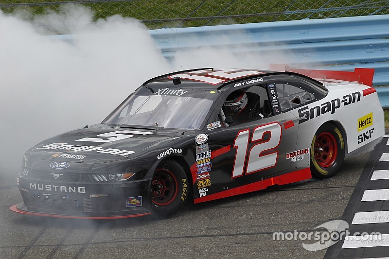 Vencedor Joey Logano, Team Penske Ford