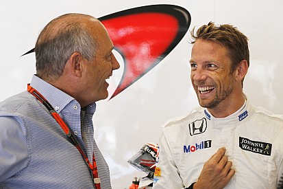 McLaren affiche son intention de conserver Button