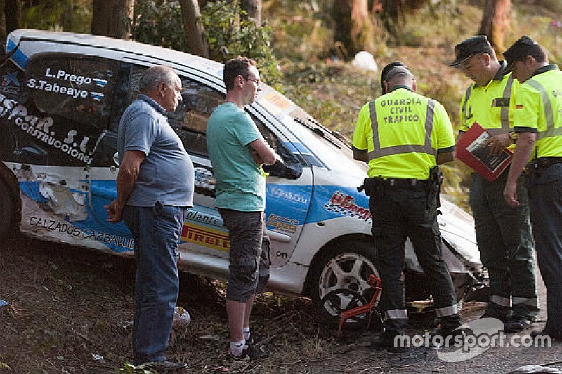 Miles despiden a los fallecidos del accidente en rally A Coruña
