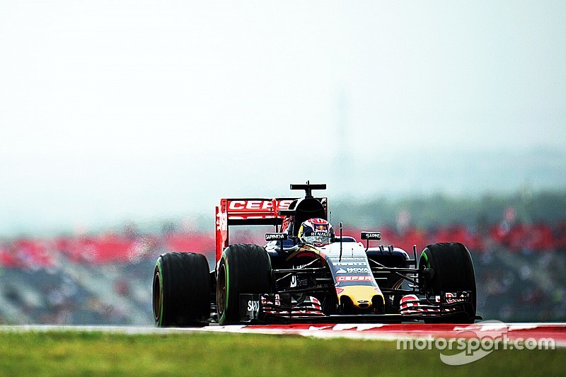 Verstappen baalt: 'Moeten er maar mee om zien te gaan'