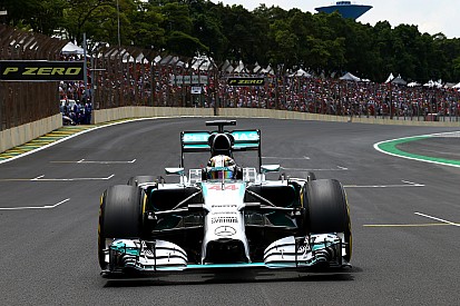 Lewis Hamilton: 'Zege zou saluut aan Senna zijn’