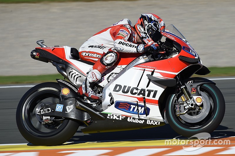 Ducati ne fera débuter sa GP16 qu'en février