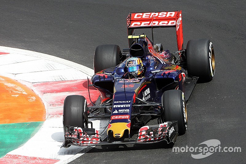 Carlos Sainz Jr., Scuderia Toro Rosso STR10