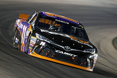 Homestead-Quali: Denny Hamlin auf Pole