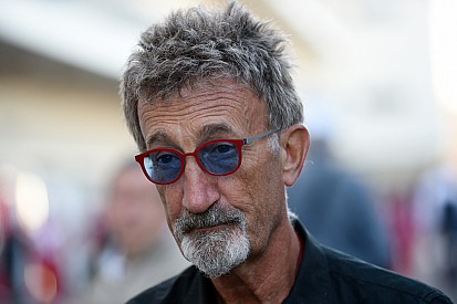 Eddie Jordan: 'Fabrikanten hebben te veel controle'