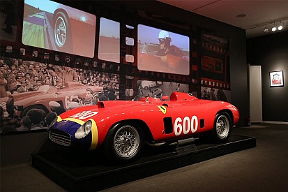 Ferrari 290 MM van Fangio geveild voor 28 miljoen