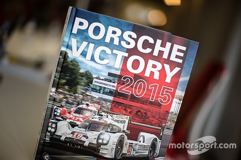 „Porsche Victory 2015“: Das Jahrbuch zum Rekordjahr