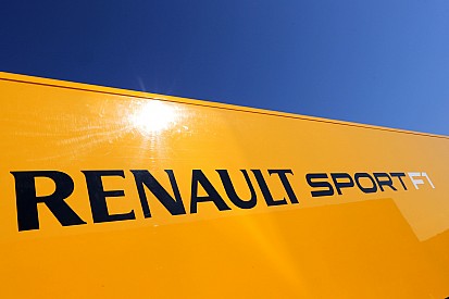 Renault was 'zeer dicht' bij vertrek uit Formule 1 - Prost