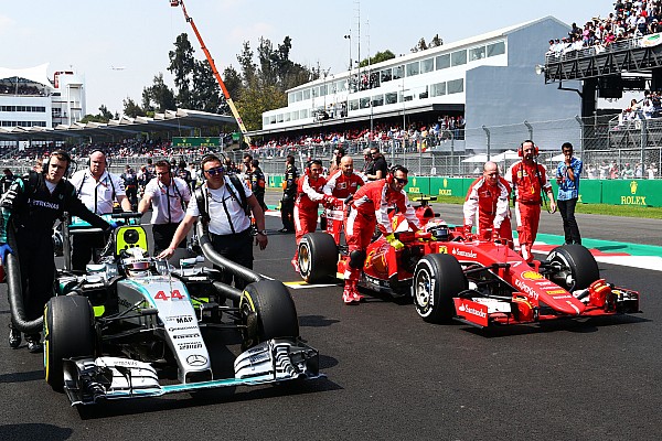Para Mercedes, Ferrari tem maior potencial para 2016