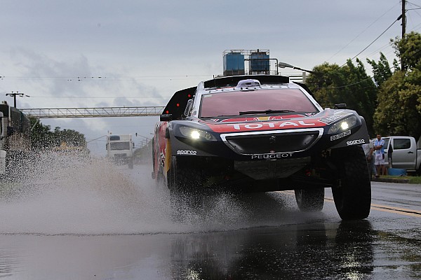 Sebastien Loeb, sorprendido por liderar en Dakar