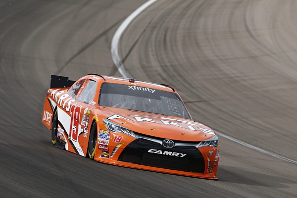 Daniel Su&aacute;rez, l&iacute;der del campeonato en Xfinity